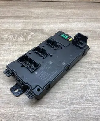 BMW 1 F20 F21 Central body control module 9274021