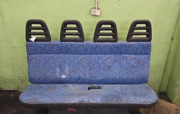 Iveco Daily 3rd gen Second row seats IMPRK1499643