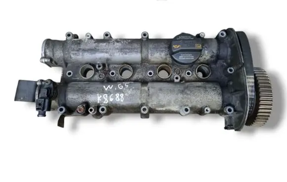 Volkswagen Golf V Rocker cam cover 036103475BN