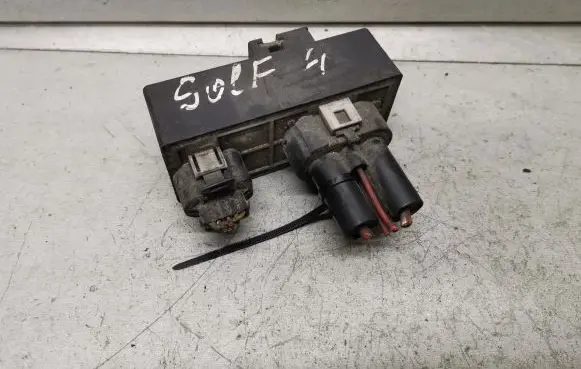 Coolant fan relay