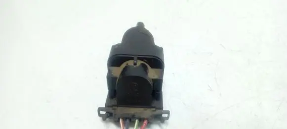 Volkswagen Touran I Brake pedal sensor switch 6Q0945511