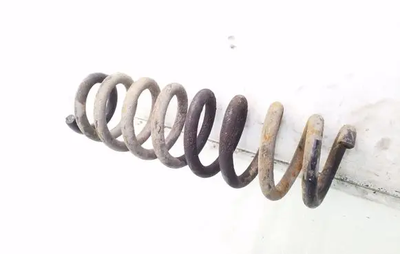 BMW 1 E81 E87 Rear coil spring