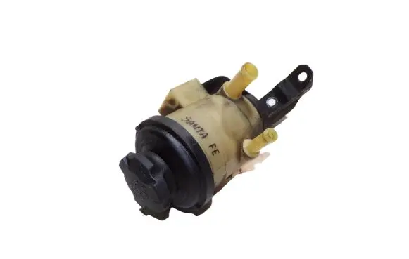 Hyundai Santa Fe Power steering fluid tank/reservoir 5717626000