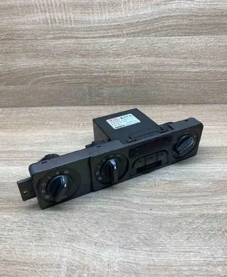 KIA Carnival Climate control unit OK57A61190 K57A