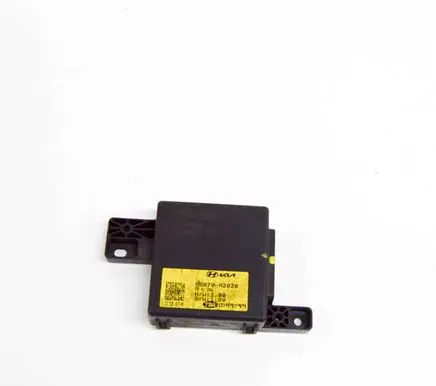 KIA Sportage Seat control module 88B70R2020