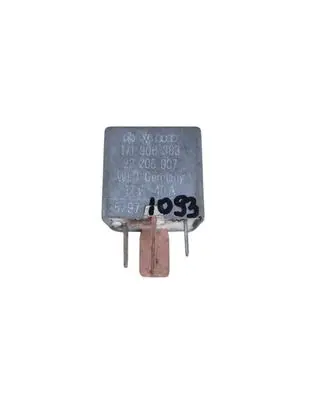 Volkswagen Golf II Other relay 171906383