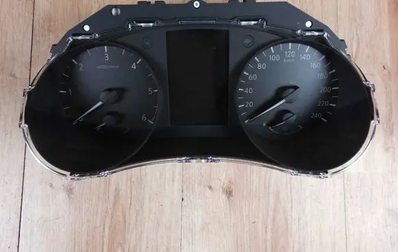 Nissan X-Trail T32 Speedometer (instrument cluster) 248107FV3A 7FV3A