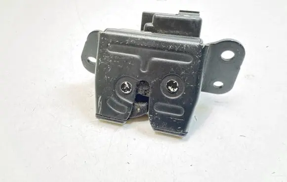 KIA Ceed Tailgate/trunk/boot lock/catch/latch