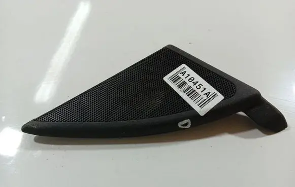 Mercedes-Benz C W203 Side speaker trim/cover A2037250294
