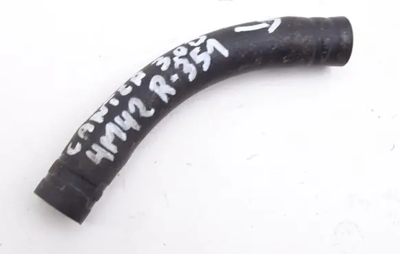 Mitsubishi Canter Engine coolant pipe/hose MITSUBISHI_CANTER_01-05_3.0_D_WĄŻ_WODY_PRZEWÓD