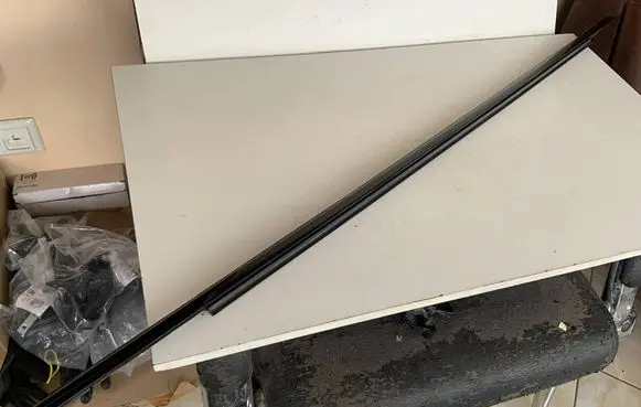 Audi Q5 SQ5 FY Front door glass trim molding 80A853283M 80A853283MT94 80A853283
