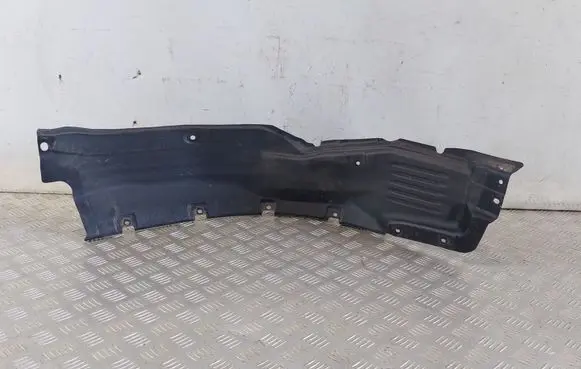 Mitsubishi Pajero Front splash guards bracket 5370C150