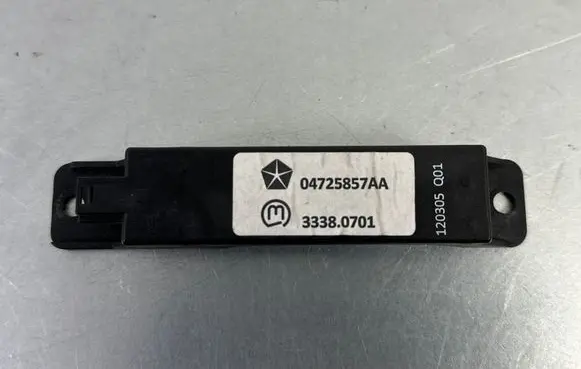 Jeep Grand Cherokee Keyless (KESSY) go control unit/module 04725857AA