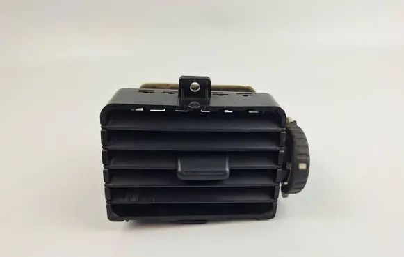 Nissan Almera N16 Dash center air vent grill 68750BN800