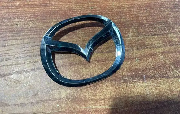 Mazda 6 Manufacturers badge/model letters GJ6J51730