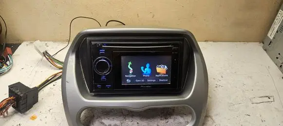 Mitsubishi i-MiEV Radio/CD/DVD/GPS head unit AVICF320BT PIONEER 2DIN
