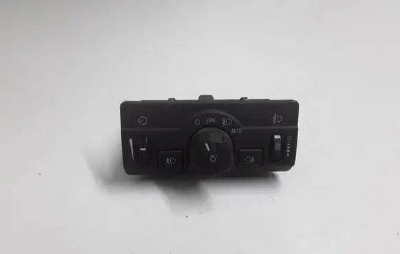 Land Rover Freelander 2 - LR2 Light switch 6G9N13A024HE