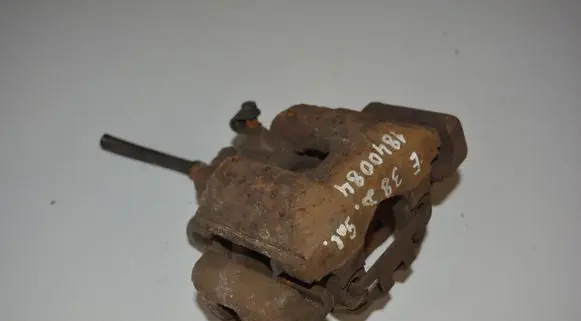 BMW 7 E38 Rear brake caliper