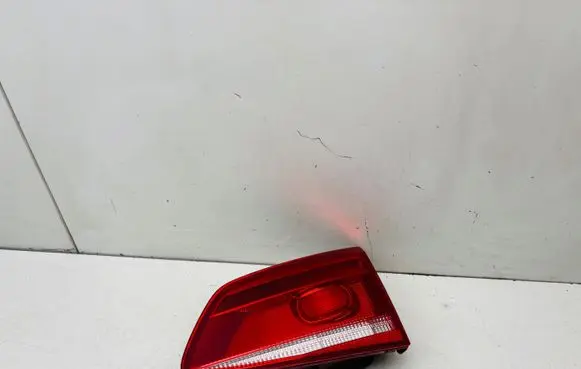 Volkswagen PASSAT B7 Tailgate rear/tail lights 3AF945094R