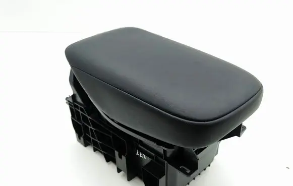Honda HR-V Armrest 834113M0J0