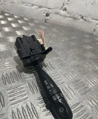 Toyota RAV 4 (XA20) Indicator stalk 173648