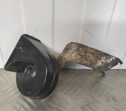 Opel Vivaro Horn signal 256105773R 0512H07
