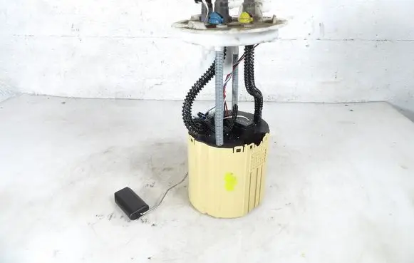 Opel Mokka X In-tank fuel pump 13516838