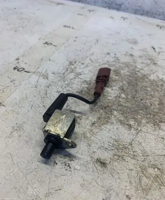Audi A4 S4 B9 Camshaft position sensor