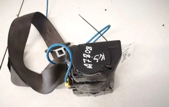 Audi A6 S6 C5 4B Rear seatbelt 4b9857805