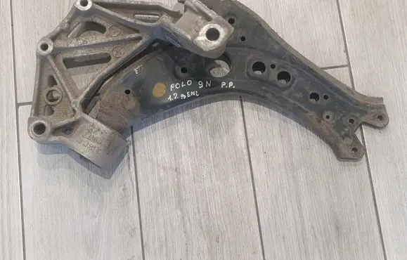 Volkswagen Polo Front lower control arm/wishbone 6Q0199294D