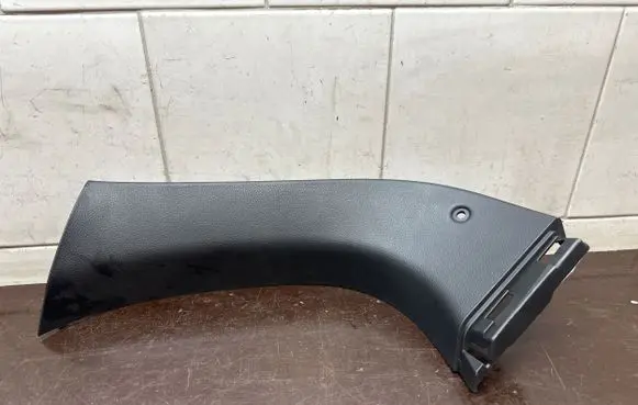 Honda HR-V Tailgate trim 84435T7AJ0