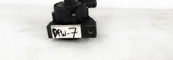Mercedes-Benz A W169 Water pump 0392023211