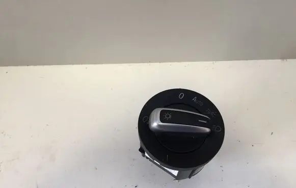 Volkswagen Golf VI Light switch 3C8941431