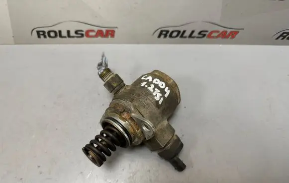 Volkswagen Caddy Fuel injection high pressure pump 030127026D 030026D 021210