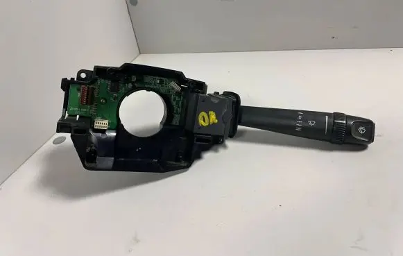 Volvo S60 Wiper control stalk 9452387 30658653