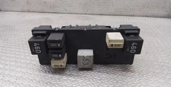 Skoda Octavia Mk2 (1Z) Fuse module