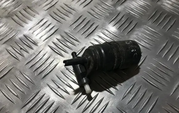 Opel Zafira A Windscreen/windshield washer pump