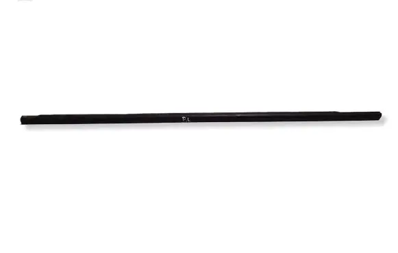 BMW 1 F20 F21 Front door glass trim molding 7240861