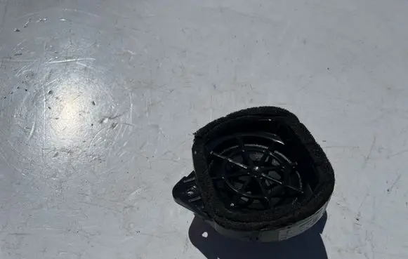 Audi A6 S6 C6 4F Front door speaker 4F9035411 426079