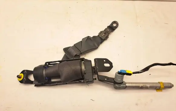 Volvo XC70 Front seatbelt 6023764L0A NAL0408040264