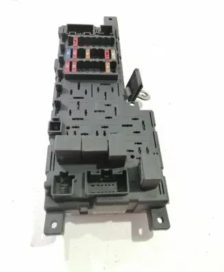 Volvo S80 Fuse box set 8678449