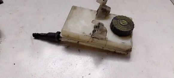 Citroen C4 Grand Picasso Brake fluid reservoir 9680907780