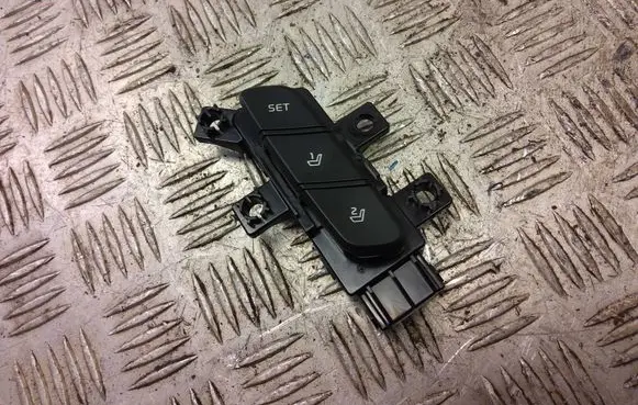 KIA Pro Cee'd III Seat memory switch 93250-J7500