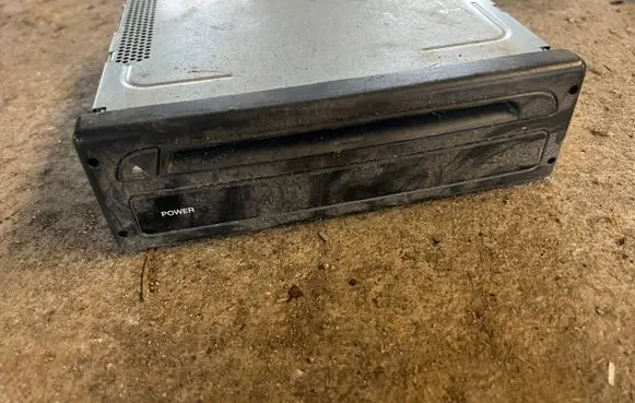Navigation unit CD/DVD player