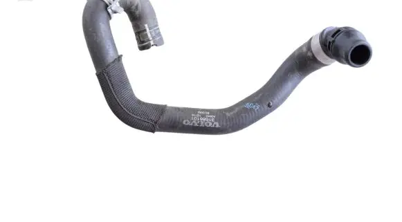 Volvo XC90 Engine coolant pipe/hose 31686101