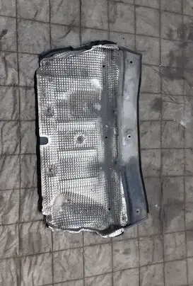 Land Rover Range Rover Sport L320 Engine splash shield/under tray 