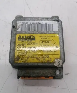 Peugeot Partner Airbag control unit/module 9637176880 550748300