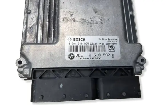 BMW 1 E81 E87 Engine control unit/module 0281016925 8510592 030426370