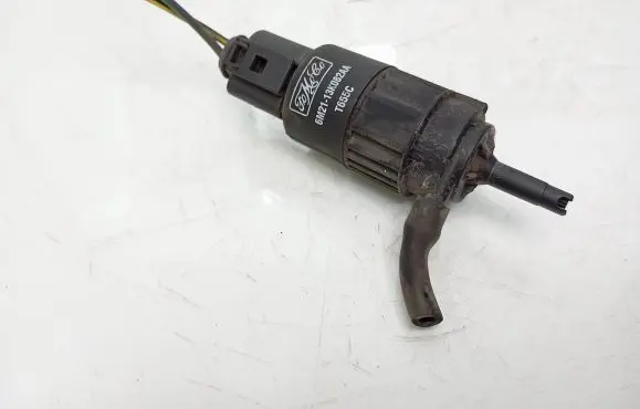 Ford S-MAX Windscreen/windshield washer pump 6M2113K082AA T655C