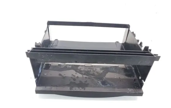 Mercedes-Benz R W251 Dashboard storage box/compartment A2516800331